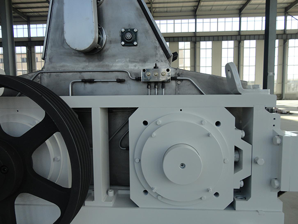 YYPYFP Series Pneumatic Roller Mill